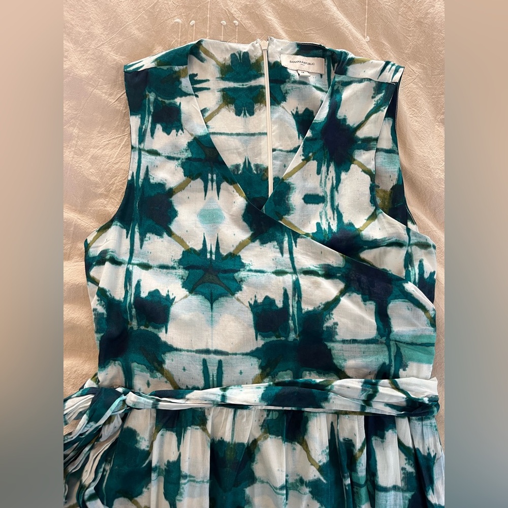 Banana Republic Maxi dress